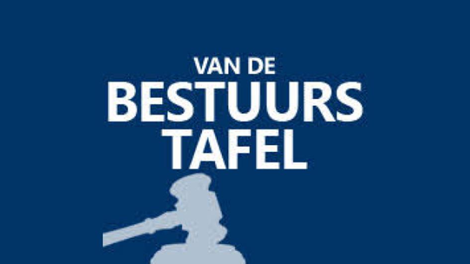 Bestuurstafel.jpg