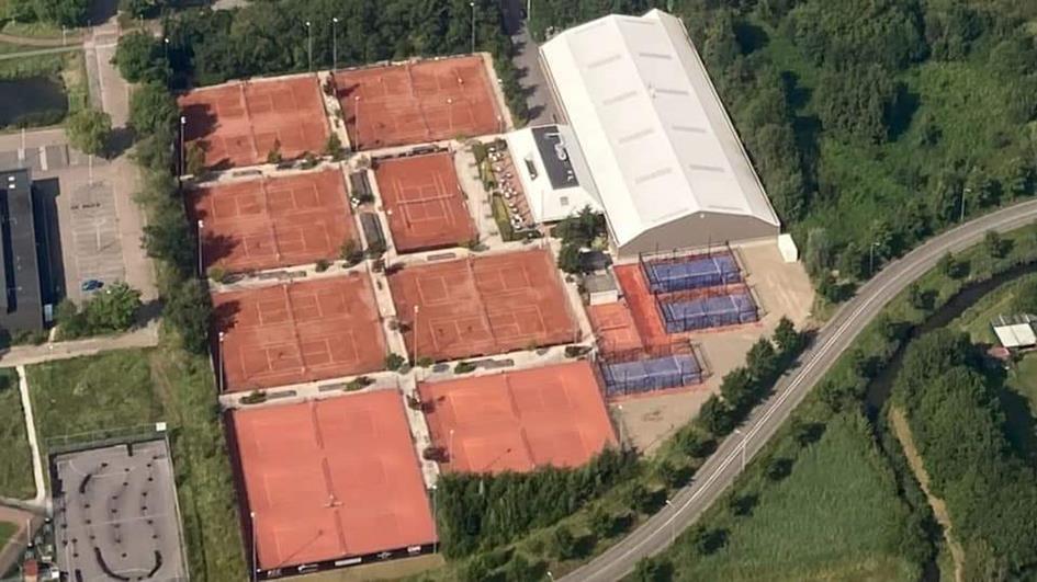 TCK complex met padelbanen.jpg