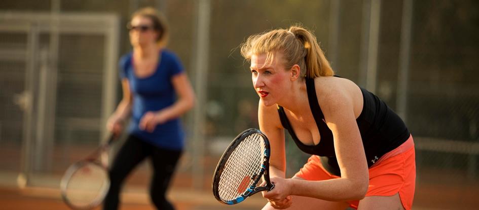 tennis en corona.jpg